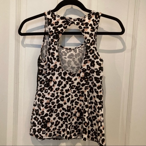 Animal Print Tank Top - Picture 4 of 7